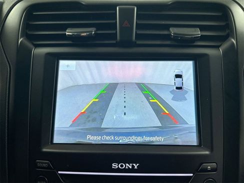 Used 2020 Ford Fusion Energi Titanium image 15