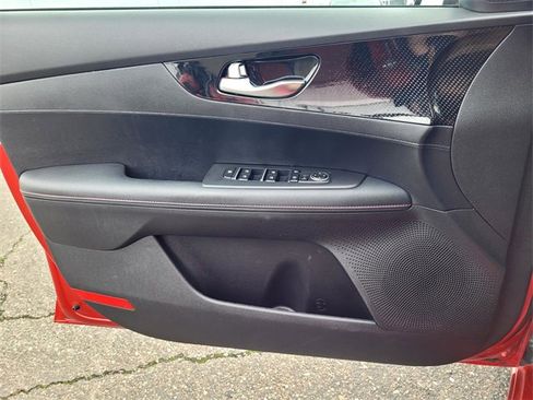 Used 2023 Kia Forte GT image 13