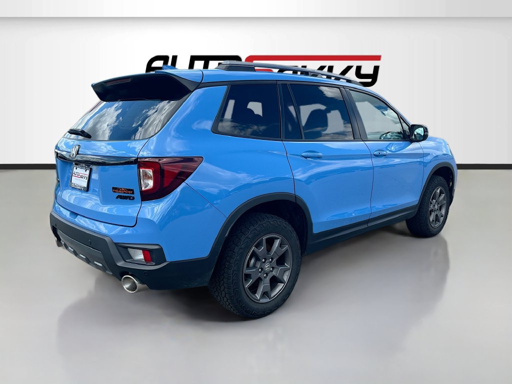 Used 2024 Honda Passport TrailSport image 7