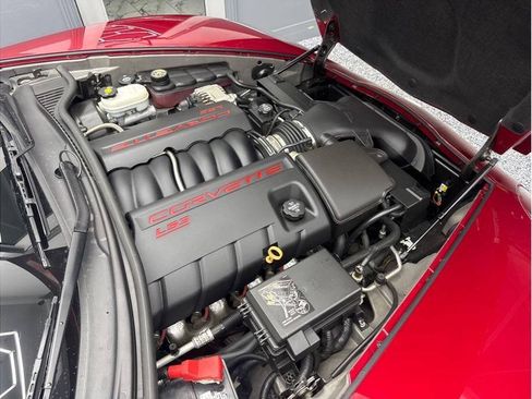 Used 2008 Chevrolet Corvette Coupe w/ Preferred Equipment Group RWD image 21