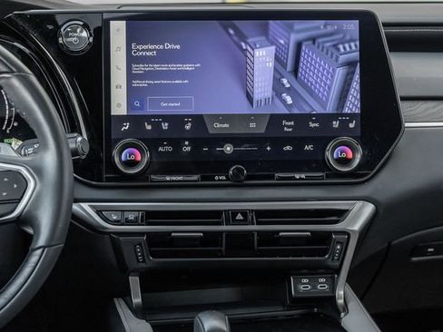 Used 2024 Lexus RX 350 w/ Convenience Package image 7