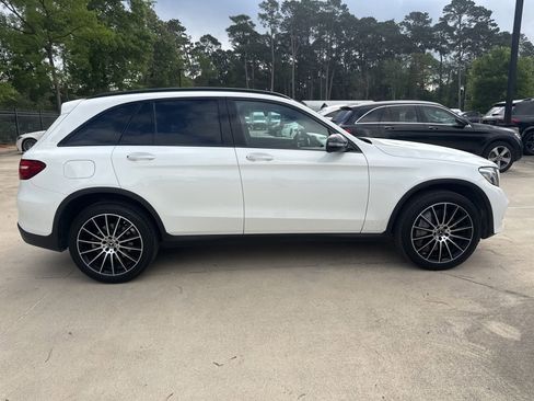 Certified 2019 Mercedes-Benz GLC 300 image 3