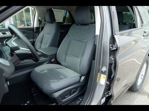 New 2026 Ford Explorer Active AWD/4WD image 18