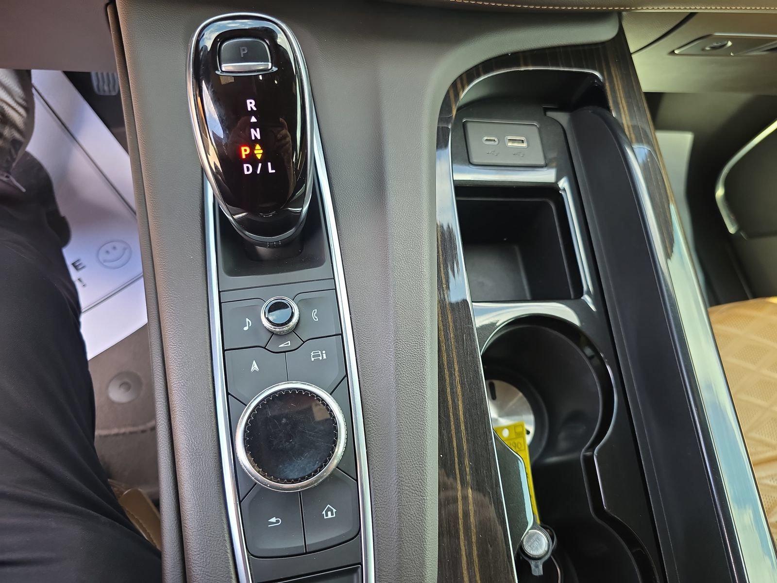 Used 2021 Cadillac Escalade Sport w/ Driver Assist Tech Package RWD image 22