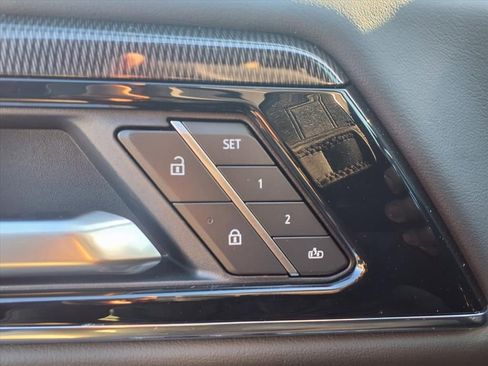 New 2026 GMC Yukon XL Elevation w/ Elevation Premium Package image 10