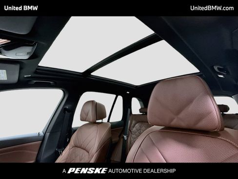 New 2026 BMW X5 xDrive40i w/ M Sport Package AWD/4WD image 12