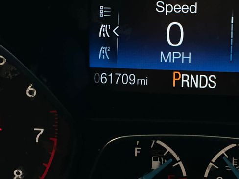 Used 2018 Ford Focus SE FWD image 24