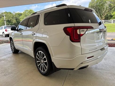 Used 2023 GMC Acadia Denali w/ Denali Technology Package AWD/4WD image 8