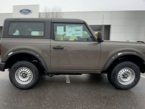 New 2025 Ford Bronco 2-Door image 9