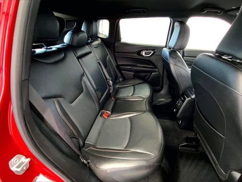 Used 2023 Jeep Compass Limited image 20