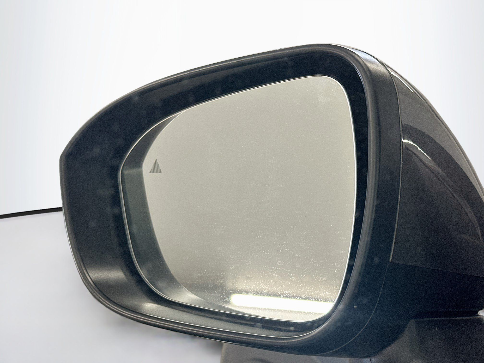 Used 2025 Nissan Rogue SV AWD/4WD image 16