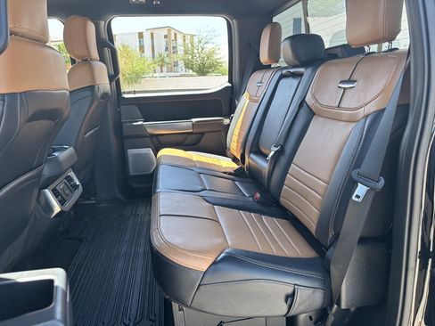 Used 2024 Ford F250 Platinum w/ FX4 Off-Road Package AWD/4WD image 47