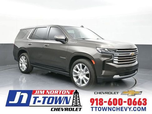 Used 2021 Chevrolet Tahoe High Country w/ Premium Package image 1