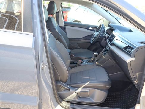 Used 2023 Volkswagen Taos SE FWD image 22