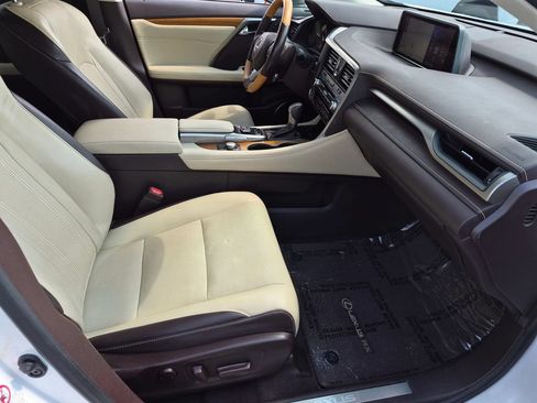 Used 2019 Lexus RX 350 FWD w/ Navigation Package image 36