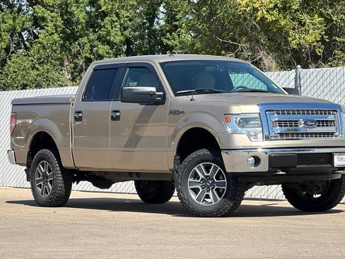 Used 2014 Ford F150 XLT w/ Equipment Group 302A Luxury AWD/4WD image 2