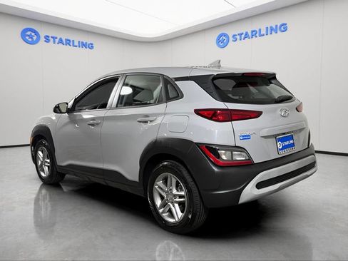 Used 2022 Hyundai Kona SE FWD image 5