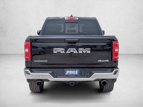 Used 2025 RAM 1500 Laramie AWD/4WD image 6