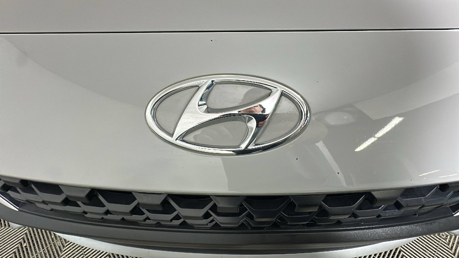 Used 2023 Hyundai Kona SEL w/ Cargo Package AWD/4WD image 10
