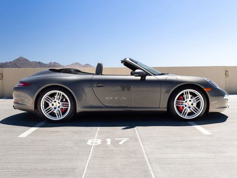 Used 2014 Porsche 911 Carrera 4S AWD/4WD image 14