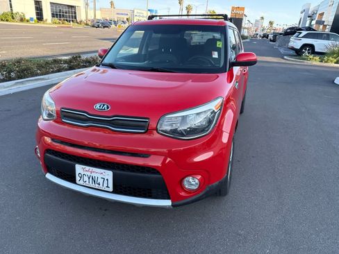 Used 2018 Kia Soul + FWD image 2