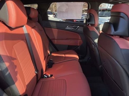 New 2026 Kia Sportage SX image 17