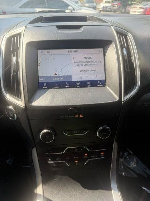 Used 2020 Ford Edge SEL w/ Convenience Package FWD image 16
