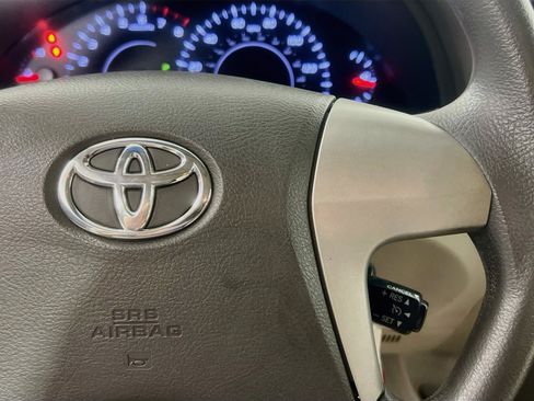 Used 2011 Toyota Camry LE w/ LE Extra-Value Pkg FWD image 19