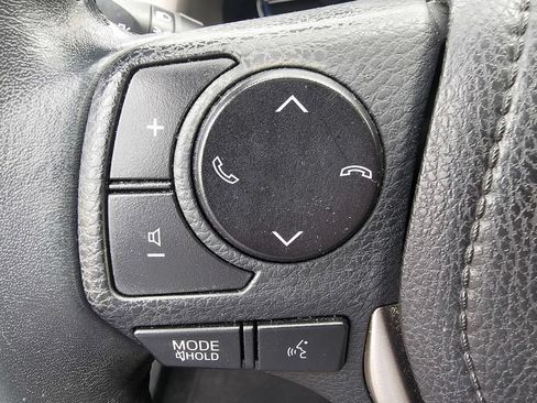 Used 2017 Toyota RAV4 Limited FWD image 20