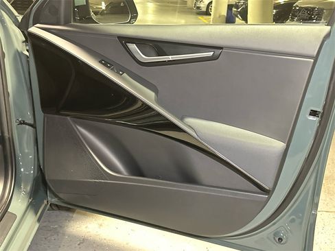 Certified 2023 Kia Niro Wind w/ Wind Preserve Package image 14