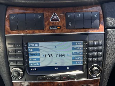 Used 2007 Mercedes-Benz CLK 350 Cabriolet image 17
