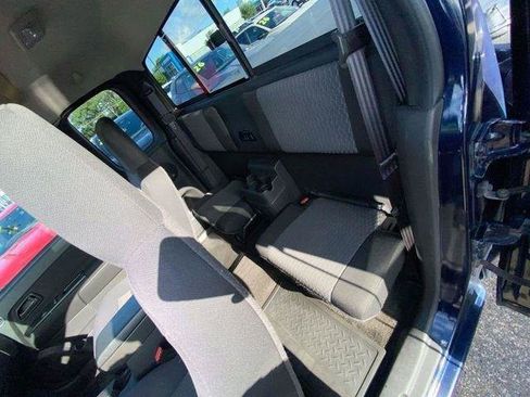 Used 2007 GMC Canyon SLE w/ Sun And Sound Package AWD/4WD image 2