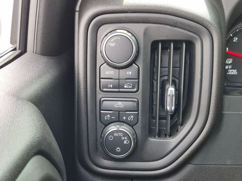 Used 2024 Chevrolet Silverado 1500 Custom w/ Turbomax Blackout Package AWD/4WD image 12