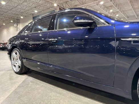 Used 2015 Bentley Flying Spur W12 image 26