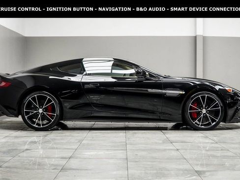 Used 2017 Aston Martin Vanquish Coupe image 6