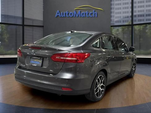 Used 2018 Ford Focus SEL image 8