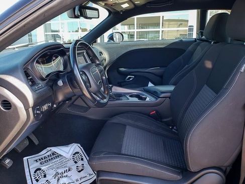 Used 2023 Dodge Challenger SXT image 11