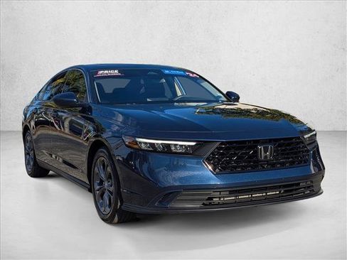 Certified 2024 Honda Accord EX image 3