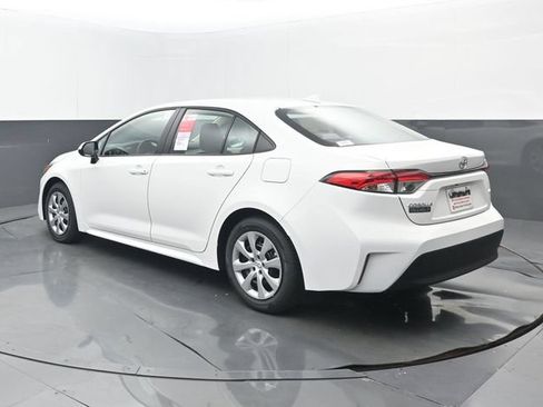 New 2026 Toyota Corolla LE FWD image 3