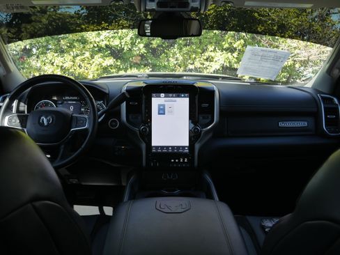 Used 2024 RAM 2500 Laramie image 10