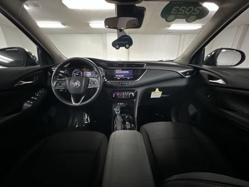 Certified 2023 Buick Encore GX Preferred FWD image 19
