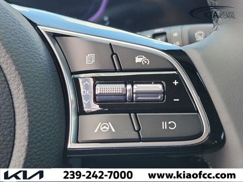 New 2026 Kia Seltos S FWD image 23