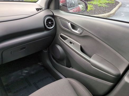 Used 2023 Hyundai Kona SEL w/ Convenience Package image 17