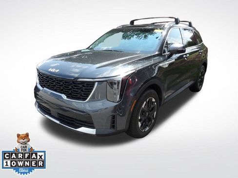 Used 2024 Kia Sorento S w/ Panoramic Sunroof Package FWD image 10