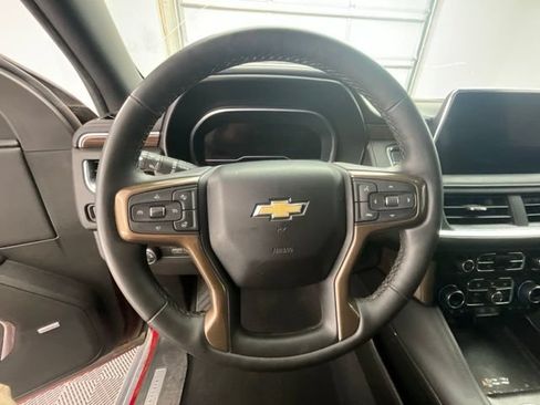 Used 2023 Chevrolet Tahoe High Country AWD/4WD image 7