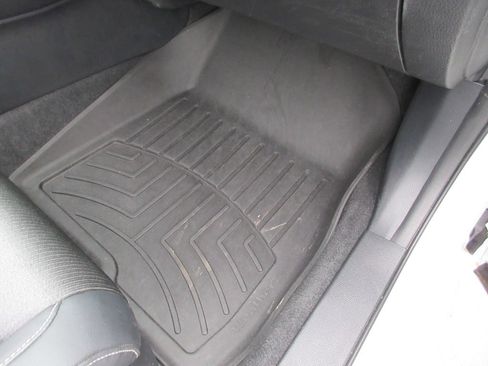 Used 2018 Honda Accord Sport image 26