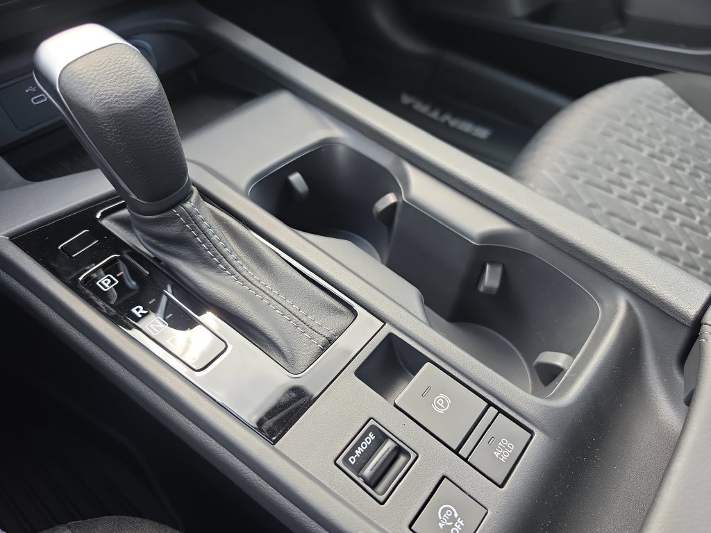 New 2027 Nissan Sentra SV FWD image 19