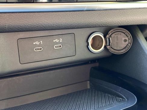 Used 2024 Nissan Rogue SV FWD image 26