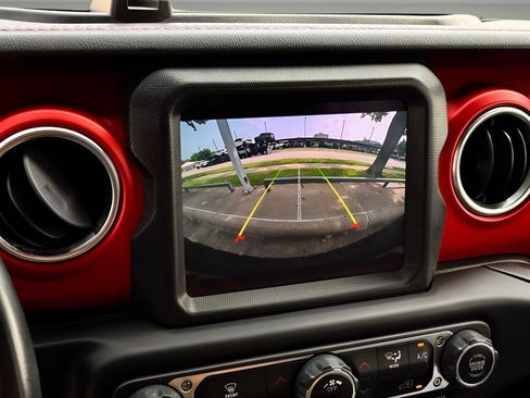 Used 2020 Jeep Wrangler Unlimited Rubicon AWD/4WD image 10