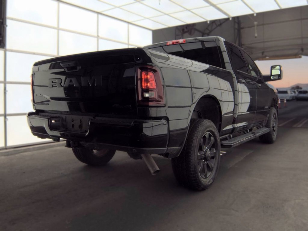 Used 2025 RAM 2500 Big Horn AWD/4WD image 5